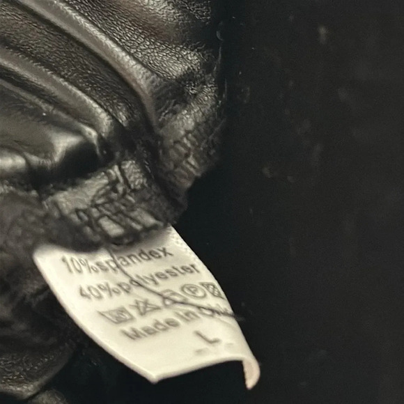 Black Faux Leather Shorts - Picture 7 of 7